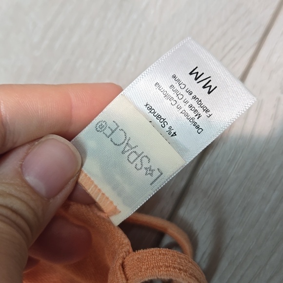 NWOT L Space Women Anthropologie Brittany Top Bra Swim sz M - Picture 2 of 5